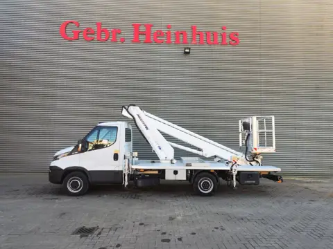 Iveco Daily 35S12 Multitel MT162 (bj 2018)