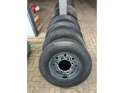 Continental 285/70 R 19,5