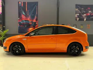 Ford Focus 2.5-20V ST |Milltek | Recaro |