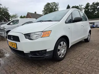 Mitsubishi Colt 1.1 ( 144.000 KM N.A.P. )