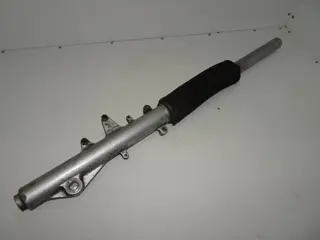 VOORPOOT RECHTS COMPLEET Triumph Tiger 900 1999 - 2000