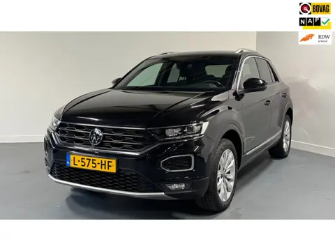 Volkswagen T-Roc 1.5 TSI Sport | NL-AUTO | AUTOMAAT | DIGT. DASH | PDC + CAMERA |