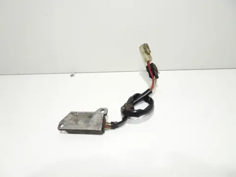 SPANNINGSREGELAAR Yamaha XV 750 Virago 1988 - 1998