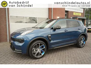 Lynk & Co 01 1.5 261PK! ORIGINEEL NEDERLANDS DEALER ONDERHOUDEN! ZWARTE HEMEL 360CAMERA 6,6KWH LADER