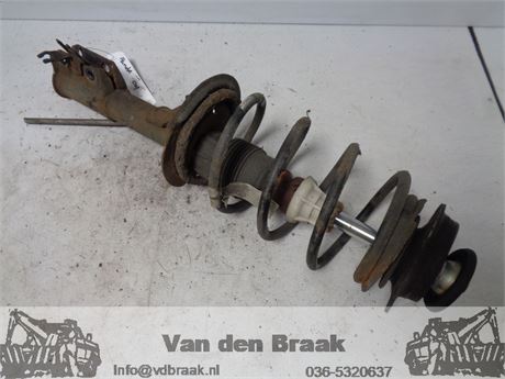 Fiat Panda 1.2 2003-2013 Veerpoot links voor
