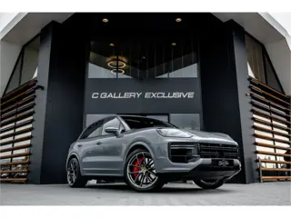 Porsche Cayenne 4.0 Turbo E-Hybrid - Sport Chrono + | Panorama | Bose | Stoelkoeling | Luchtvering