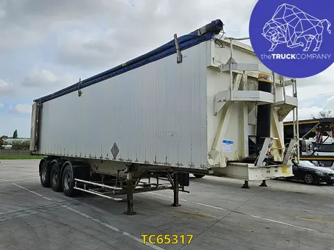 Trailor (bj 2000)