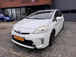 Toyota Prius 1.8 Business trekhaak half leer compleet dealer onderhouden camera