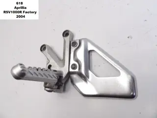 LINKER SCHETSPLAAT Aprilia RSV 1000 2004 - 2010