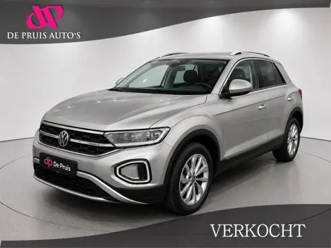 Volkswagen T-Roc 1.5 TSI R-Line Business Trekhaak Camera navigatie via Carplay / Android ACC Stoelve