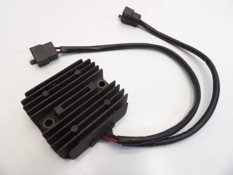 SPANNINGSREGELAAR Yamaha YX 600 Radian 1985 - 1990