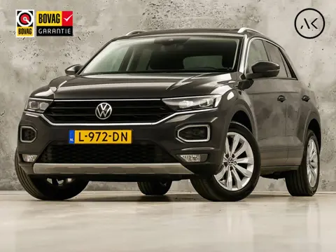 Volkswagen T-Roc 1.0 TSI Sport (PANORAMADAK, VIRTUAL COCKPIT, APPLE CARPLAY, GROOT NAVI, CAMERA, STO