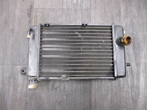 RADIATEUR Aprilia RSV 1000 1998 - 2000