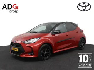Toyota Yaris 1.5 Hybrid Executive | Leder Stof bekleding | Navigatie | Panoramadak | Stoelverwarming
