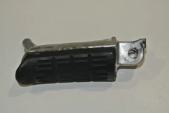VOETSTEUN LINKS Kawasaki Z 750 2011 - 2013