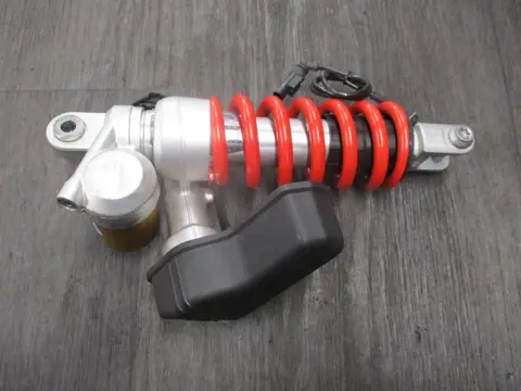 ACHTER SCHOKBREKER BMW S 1000 XR 2015 - 2016