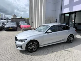 BMW 3-serie 330i High Executive Edition VOL OPTIES! INRUIL MOGELIJK!