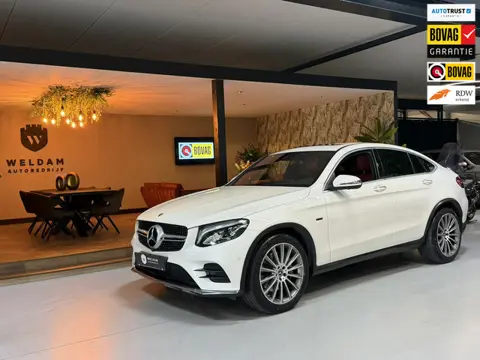 Mercedes-Benz GLC-klasse Coupé 350e 4MATIC Edition 1 Garantie|Carplay|Pano|360°Camera|Elektr.Trekhaa