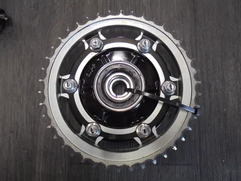 TANDWIELDRAGER Yamaha YZF R7 2022 - 2023