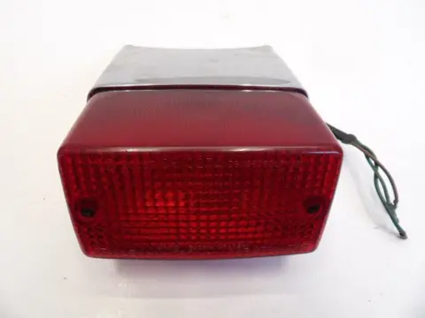 ACHTER LICHT Honda VF 700 750 C Magna 1983 - 1985