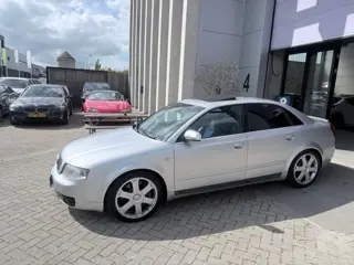 Audi A4 Limousine 4.2 V8 quattro S4 S-Line! Automaat! Concourstaat! INRUIL MOGELIJK!