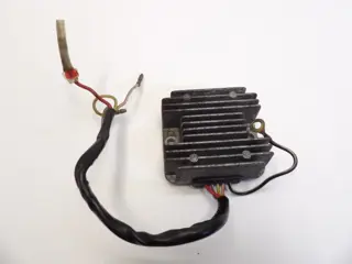 SPANNINGSREGELAAR Suzuki GS 850 1970 - 2012