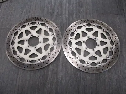 REMSCHIJVEN SET Yamaha YZF 750 1993 - 1995 / 1996 - 1999