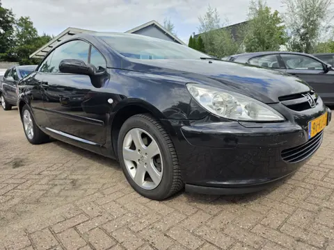 Peugeot 307 CC 2.0-16V ( AUTOMAAT) LEES TEKST !!