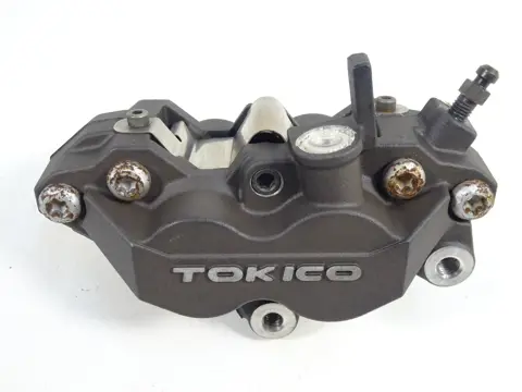 REMKLAUW RECHTS VOOR Suzuki GSR 600 2006 - 2009