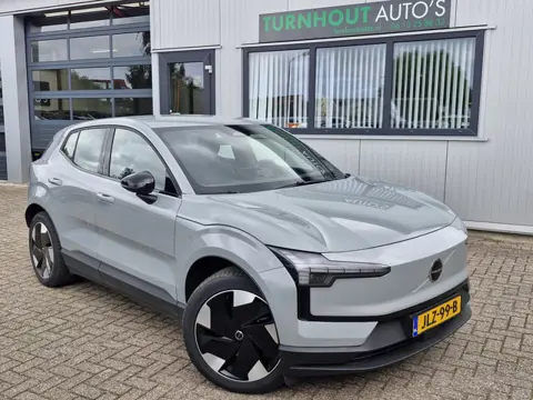 Volvo EX30 Single Motor Extended Range Plus 69 kWh | Warmte pomp | Stoelen en stuur verwarmd | camer