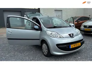 Peugeot 107 1.0-12V XR | Airco | Nieuwe APK