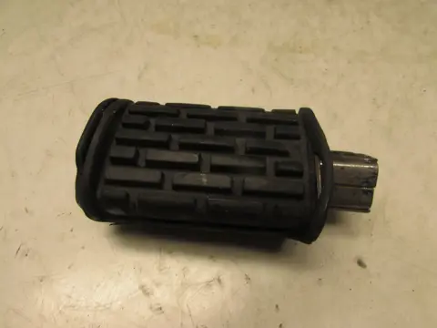 VOETSTEUN LINKS Yamaha V max 1987 - 2002