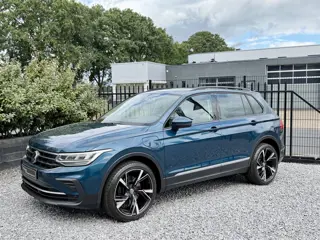 Volkswagen Tiguan 1.4 TSI eHybrid Life Leer|Memory|Camera|ACC|Trekhaak