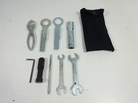 GEREEDSCHAPSET Kawasaki Z 800 2013 - 2014