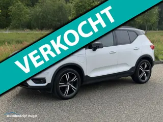 Volvo XC40 1.5 T5 Recharge R-Design *Trekhaak*Stuurverwarming*