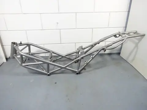FRAME-ONDERDELEN Ducati monster 600 2002 - 2007