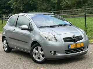 Toyota Yaris 1.3 VVTi Luna MMT /Automaat/Airco/3-Deurs/