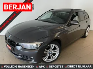 BMW 3 Serie Touring 318d xDrive Executive PANORAMADAK AIRCO NAVI CRUISE BLUEOOTH ELEK RAMEN CENT VER