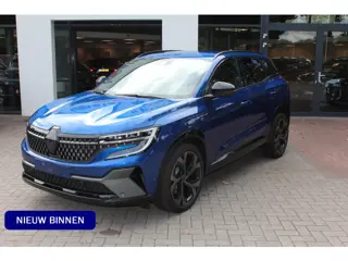 Renault Austral 1.2 E-Tech full hybrid 200 Iconic Esprit Alpine HUD, stuur/stoel verw, Adap cruis.