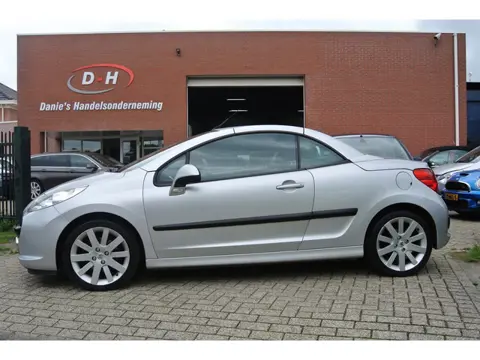 Peugeot 207 CC 1.6-16V T Féline leder apk 03-07-2027 inruil mogelijk nap