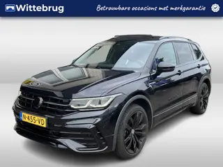 Volkswagen Tiguan Allspace 1.5 TSI R-Line Business+ 7p. / AUTOMAAT/ PANO/ TREKHAAK/ APP-CONNECT/ ACC