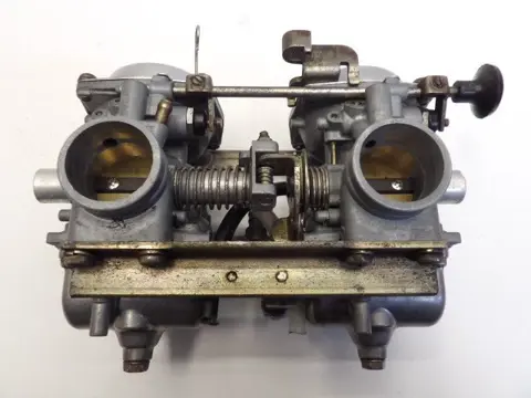 CARBURATEURSET Suzuki GSX 250 1970 - 2012