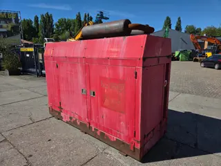 Bredenoord ± 90 kVA, 6-cilinder DAF 615 turbo