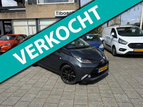 Toyota Aygo 1.0 VVT-i x-pose,Open dak, Camera, Cruise, 66000 KM