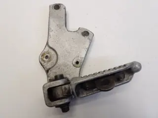 DUO VOETSTEUN LINKS Suzuki GSX R 1100 1985 - 1987