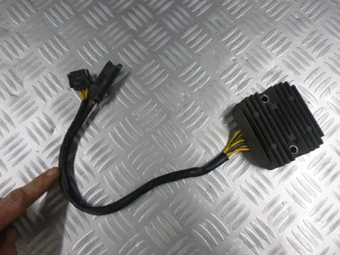 SPANNINGSREGELAAR BMW G 650 GS 2011 - 2014