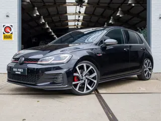 Volkswagen Golf 2.0 TSI GTI Performance *Pano | ACC | Camera | Stoelverwarming | Oettinger | Racingl