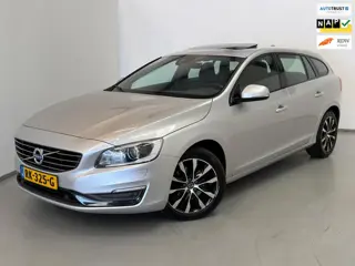 Volvo V60 2.0 D3 Polar+ Dynamic / 1e eig. / NL-auto / Schuifdak