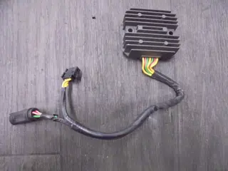 SPANNINGSREGELAAR BMW F 800 S - ST 2006 - 2010 / 2006 - 2010