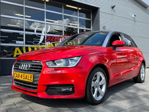 Audi A1 Sportback 1.0 TFSI Sport S-Line - Navigatie I Airco I PDC I Sport velgen I Sport stoel / 1/2